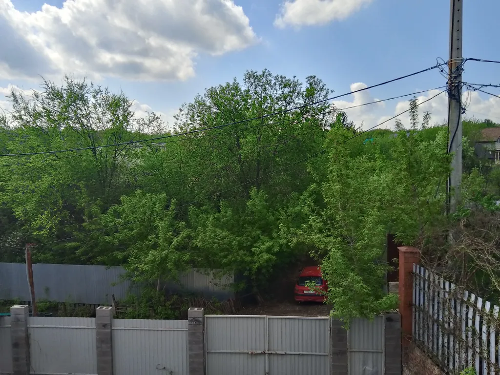 Уютный коттедж в черте города