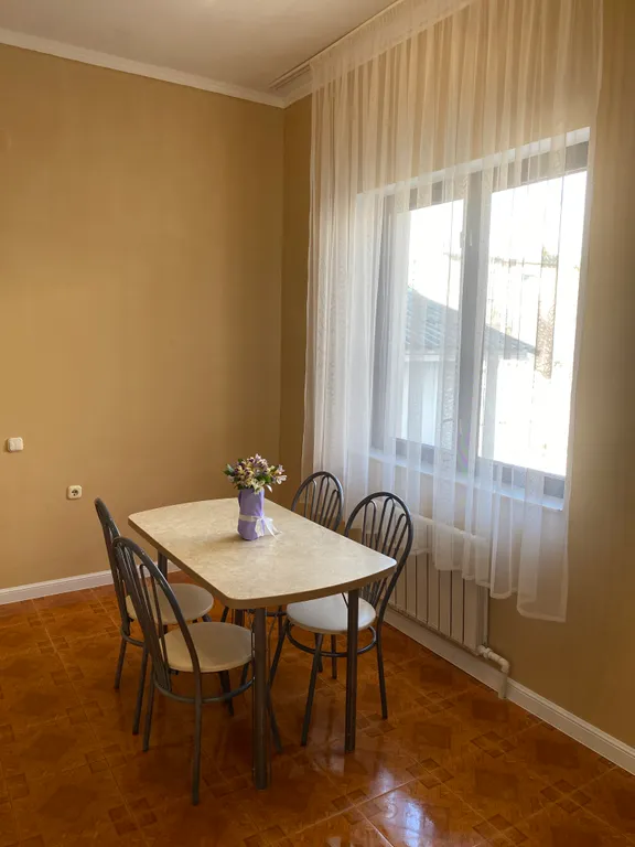 Квартира 4-комнатная Квартира — Анапа