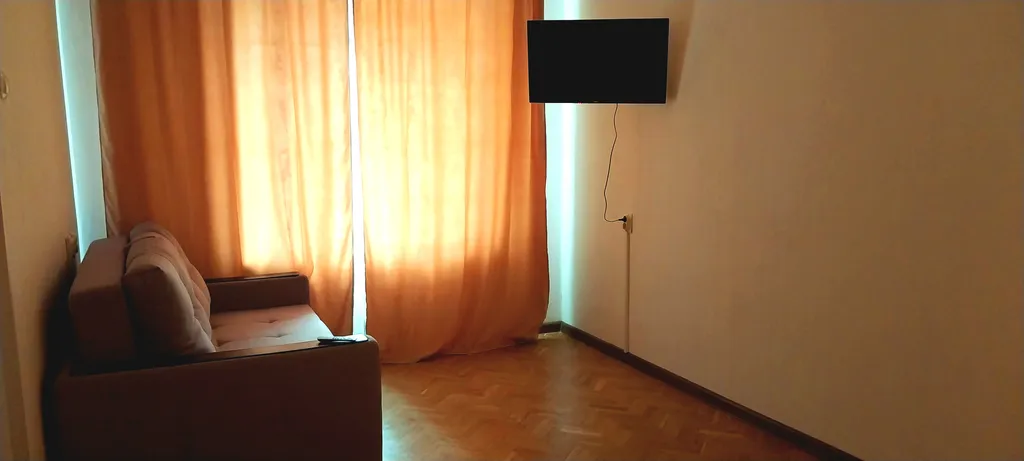 Квартира у метро Киевская
