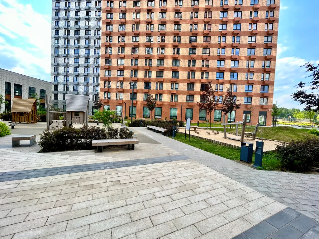 Просторная студия у метро Котельники в 2 минутах