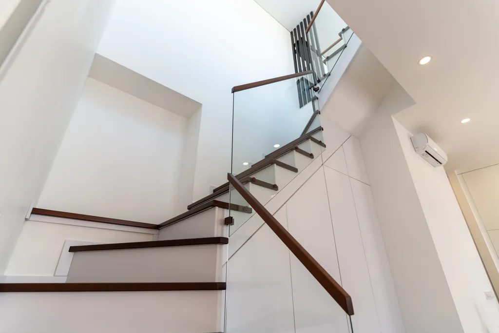 Двухэтажная квартира с мини-сауной и террасой на крыше