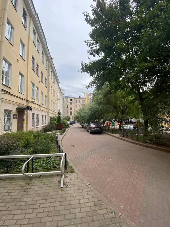 Квартира на Невском