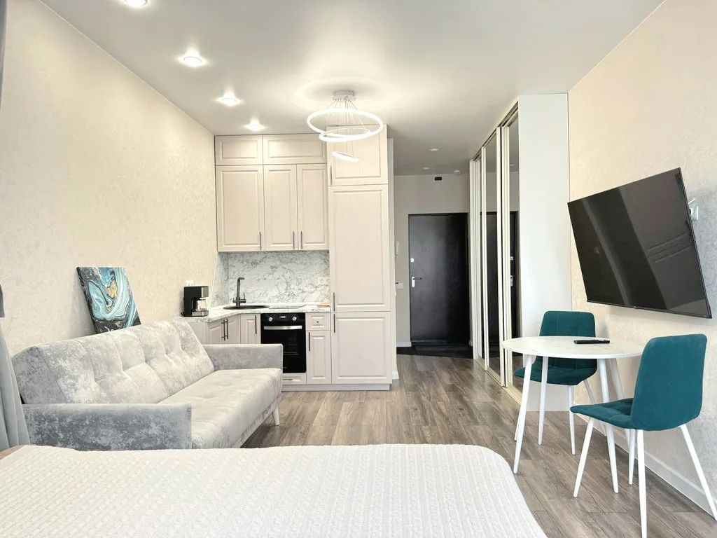 Студия с кондиционером в центре в новом ЖК на Большевистской