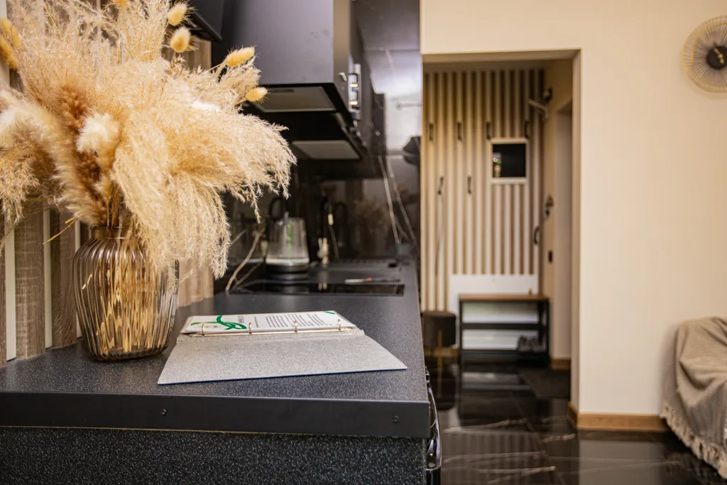 Гаражная 6/55