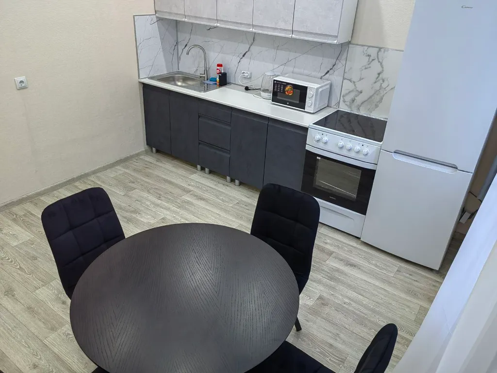 Квартира Двухкомнатная уютная квартира — Красноярск