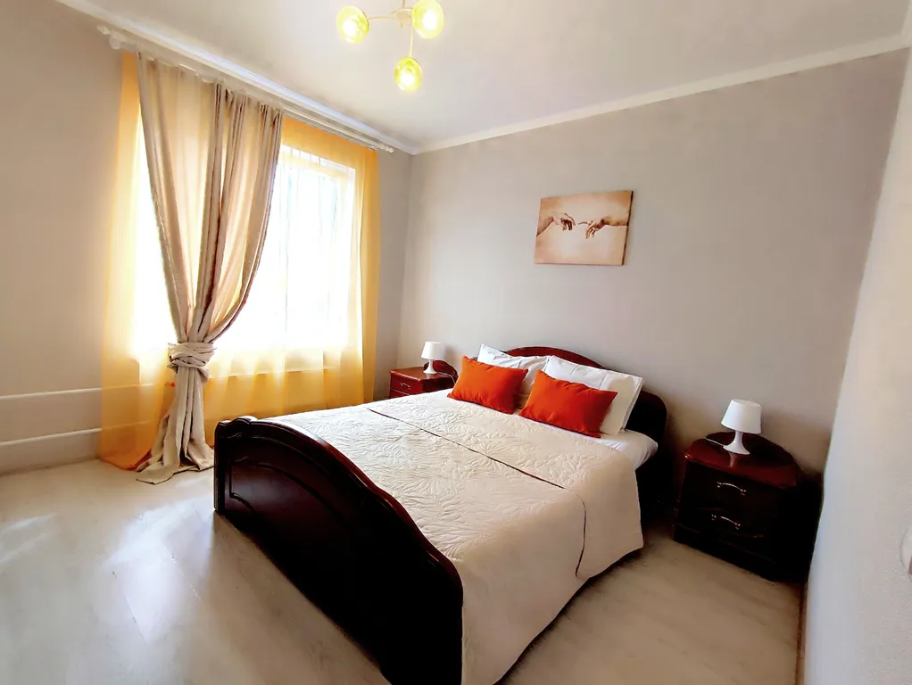 Квартира в центре города — аренда посуточно в Оренбург