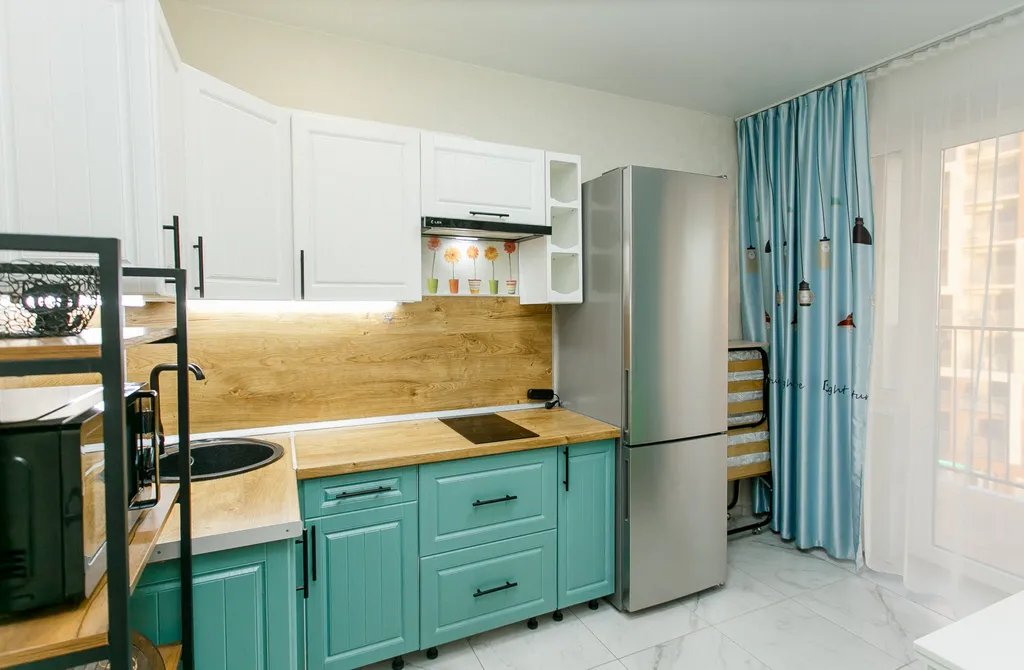 Просторный апартамент с балконами видом на море