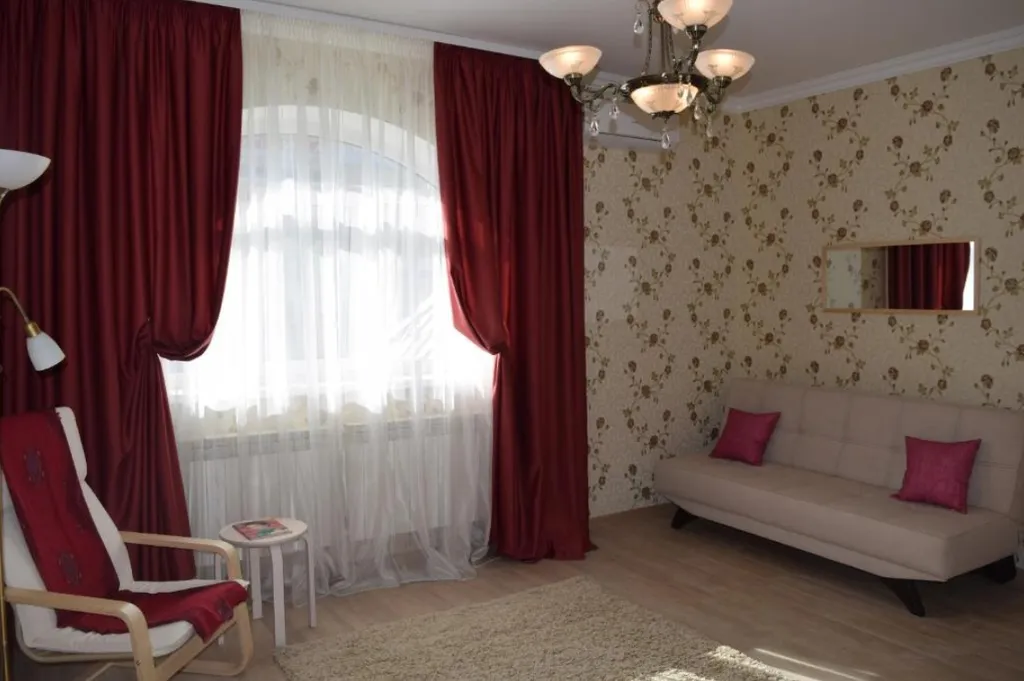 Апартаменты Гранат в центре города