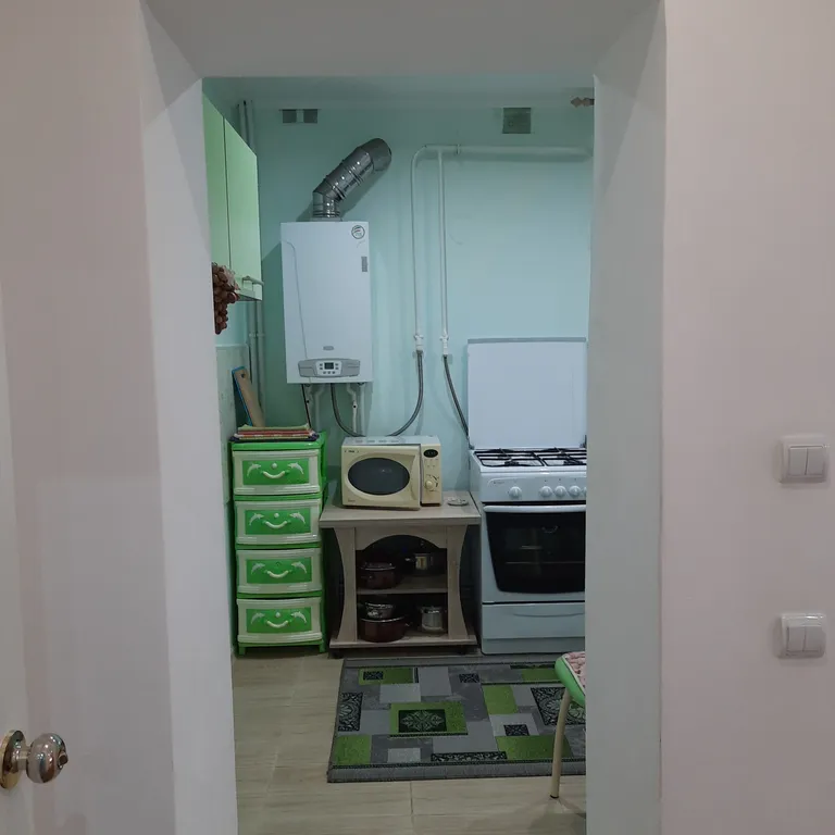 Половина двухэтажного дома у моря