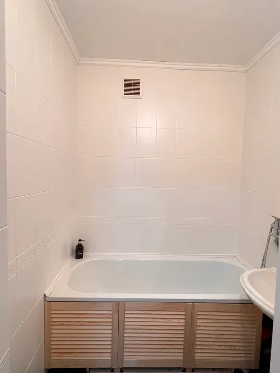 Электронный замок, центр, netflix + megogo