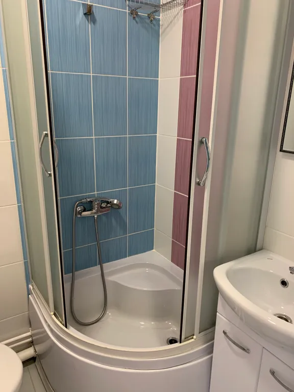 Студия с красивым видом на город и море во Владивостоке