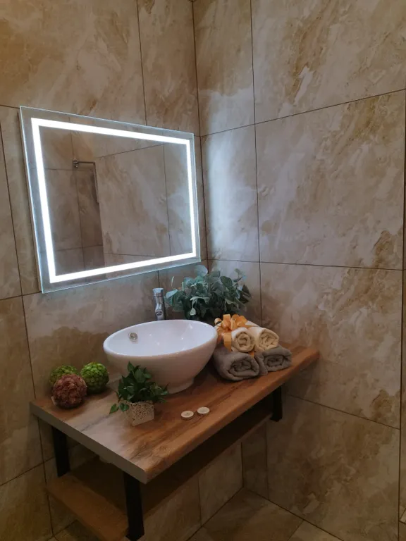 Современная квартира рядом с Ледовым дворцом и комплексом Олимп