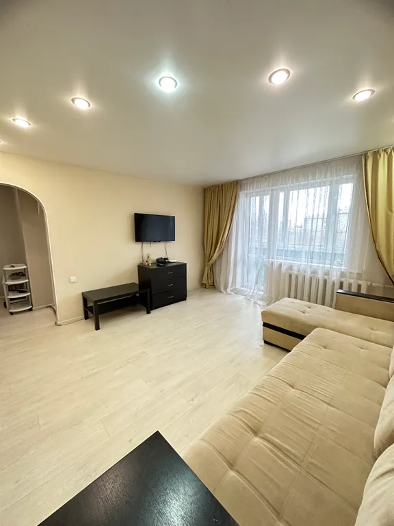 Уютная квартира в центре города — аренда посуточно в Волжск