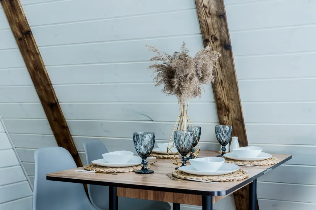 Коттедж Треугольный домик в лесу с горячей купелью — Соловеново