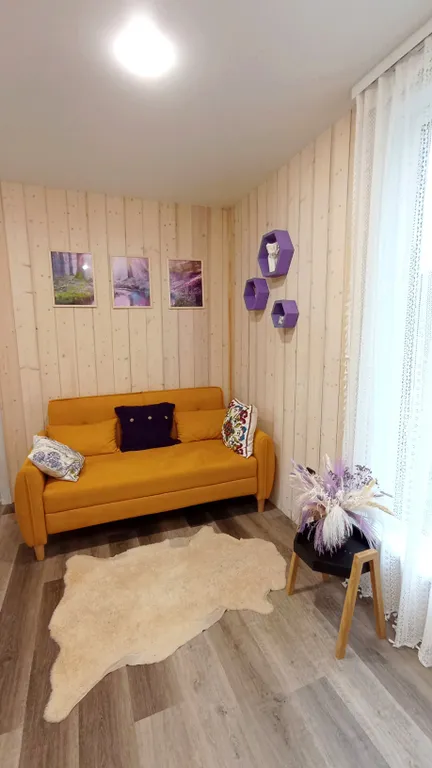 Уютный домик в сосновом лесу