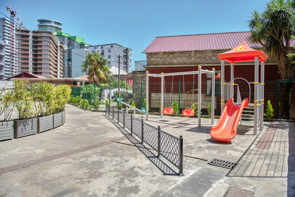 Студия с террасой возле моря