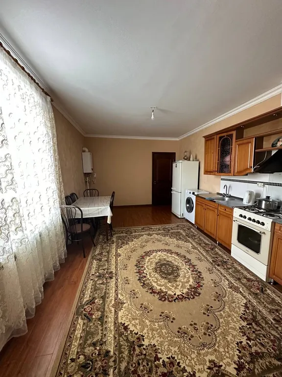 4-комнатный Дом