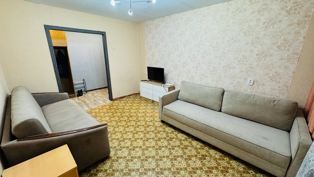 Теплая чистая двухкомнатная до 6 человек