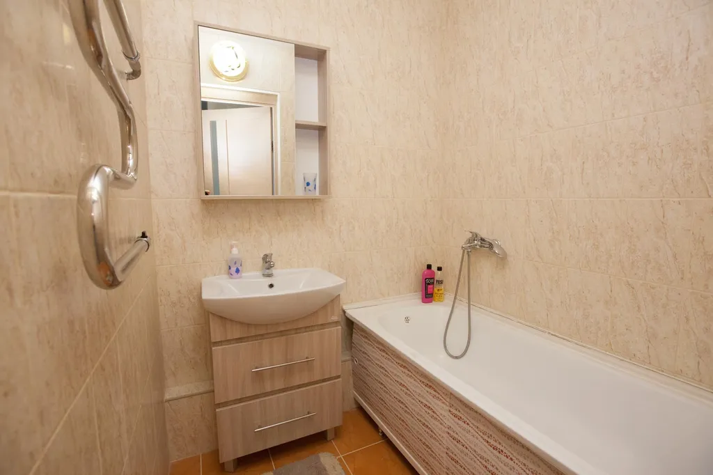 Двухкомнатные уютные апартаменты рядом с ТЦ Парк Хаус