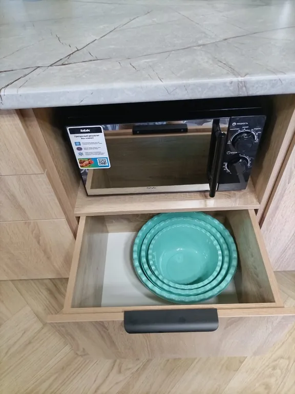 Коттедж с видом на озеро и горы