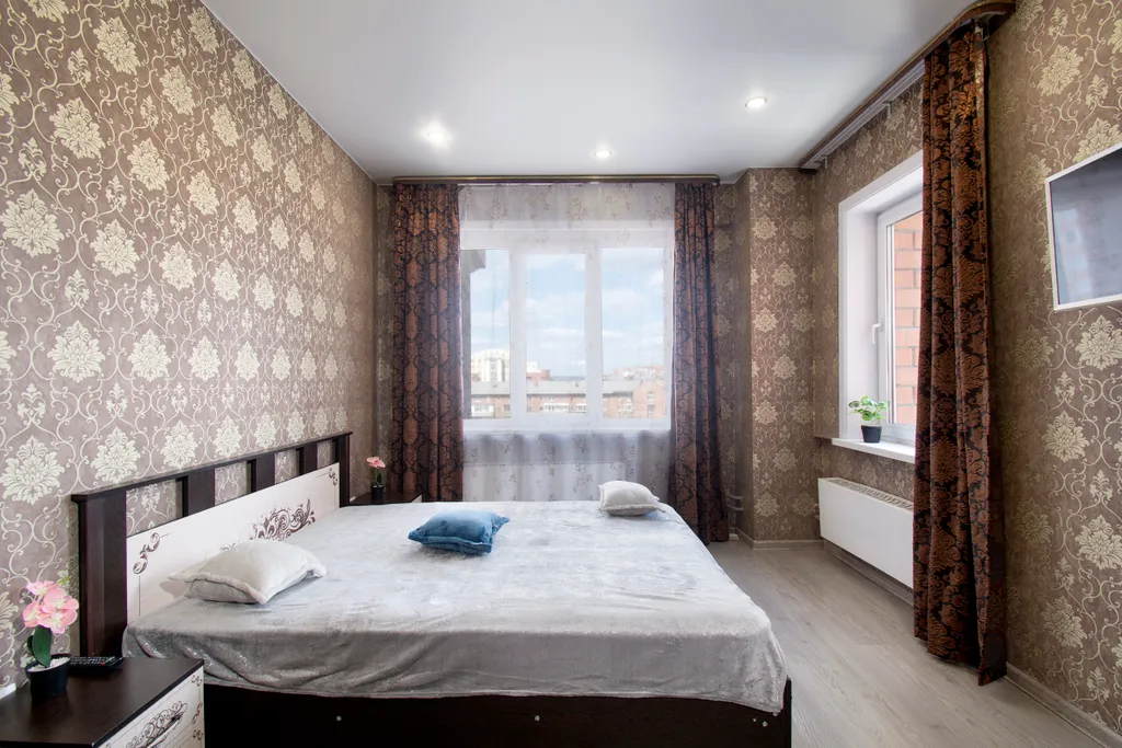 2х комнатная квартира с раздельной кухней недалёко от центра города