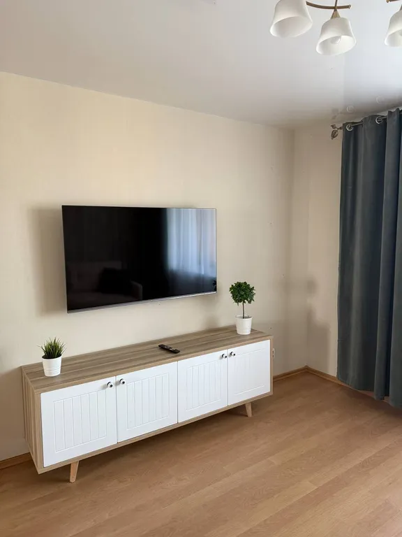 Двухкомнатная квартира недалеко от центра города