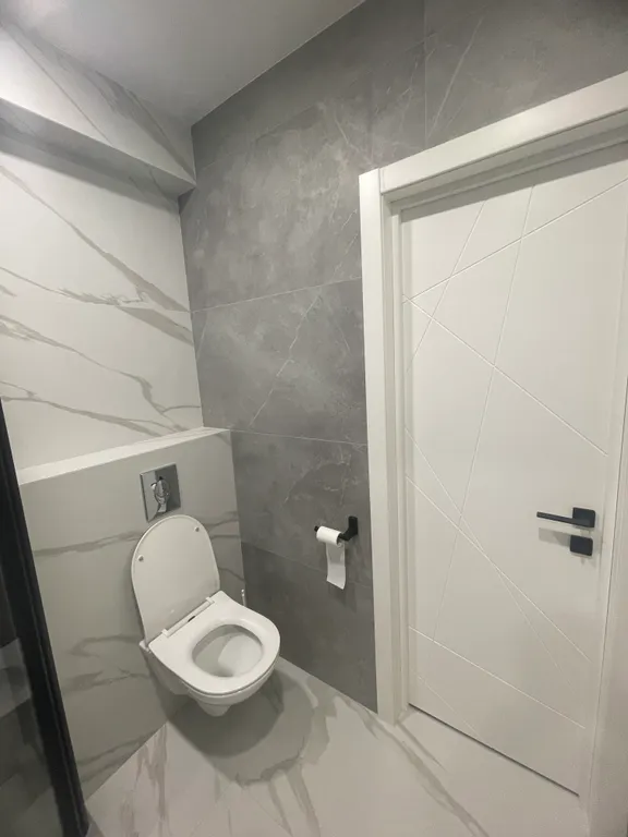 Солнечная квартира на первой береговой