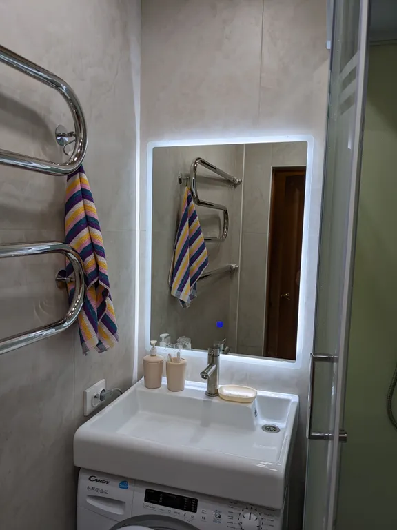 Petri Šemeikka Square apartment