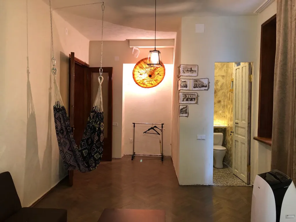 АПАРТАМЕНТ в центре в старом городе
Двухкомнатный Номер