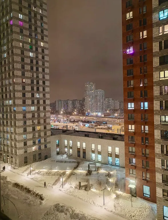 Просторная студия у метро Котельники в 2 минутах