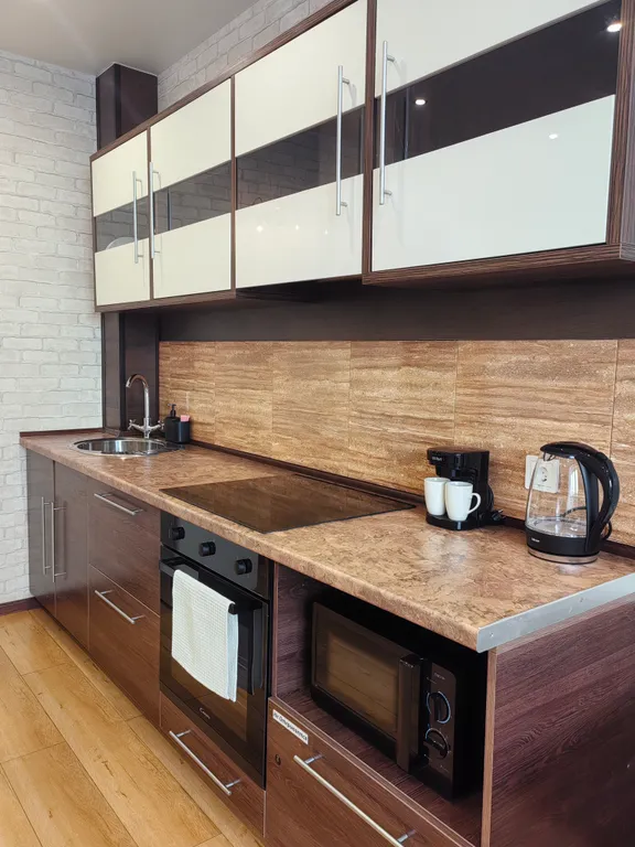 Квартира Квартира Комфортная студия у метро для троих с кофеваркой — Новосибирск