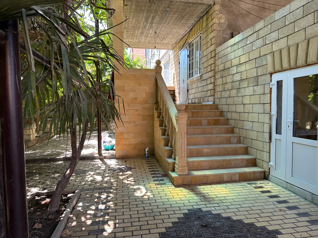 Огромный дом со всеми удобствами