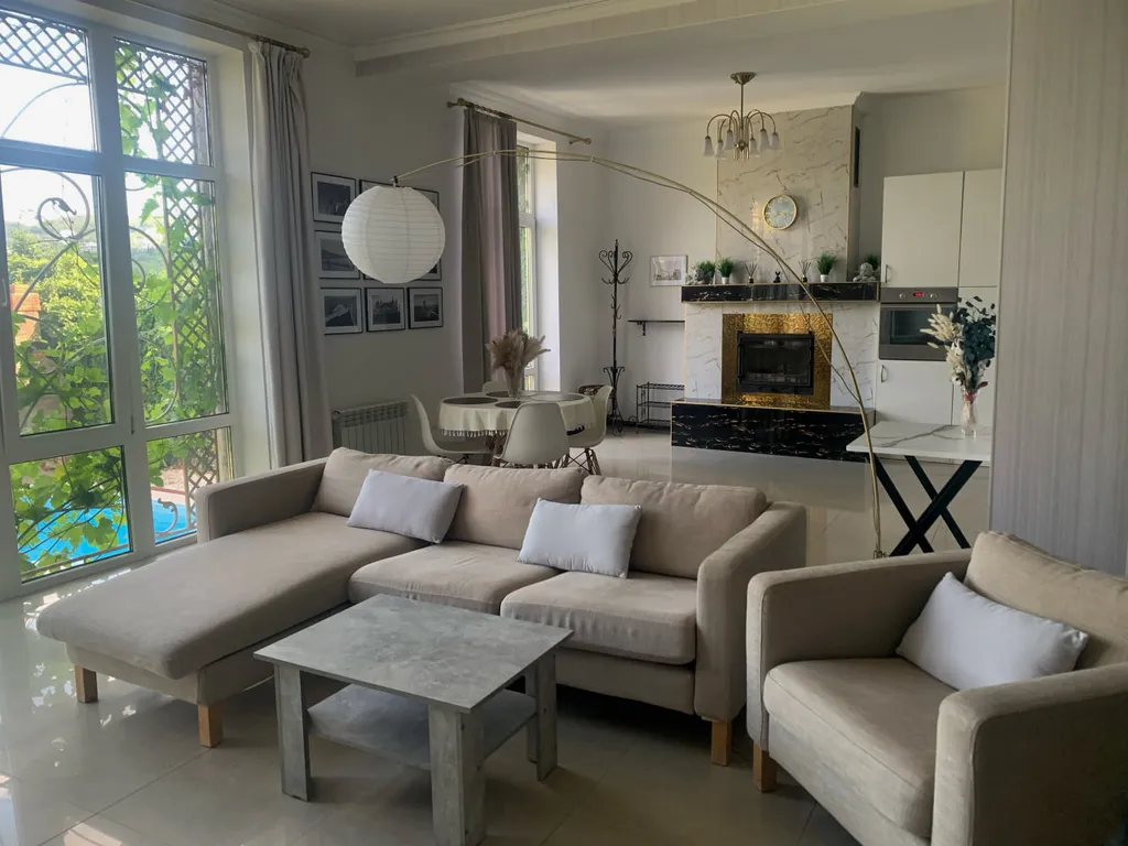 Квартира Уютная студия с бассейном — аренда посуточно в Ялта