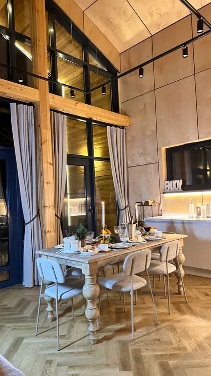 Шикарный Барн с сауной и купелью