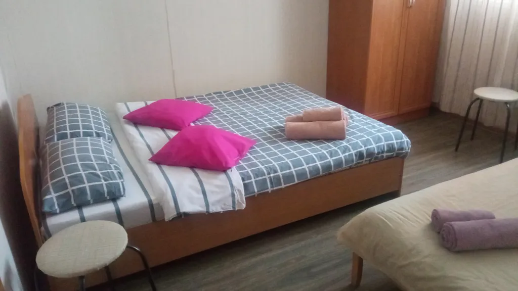 Квартира у озера