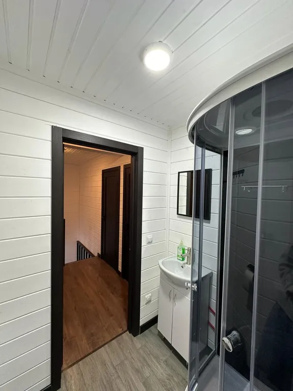 Коттедж Дом у прудов — Коммунар