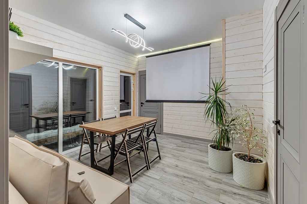 Дом с чаном в лесу