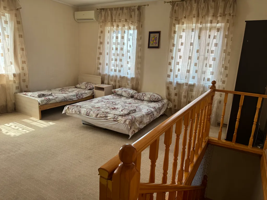 4-комнатный Дом