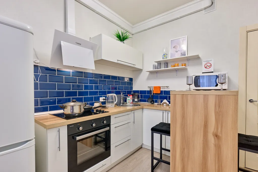 Евродвушка с балконом на 19 этаже вместительность на 6 человек