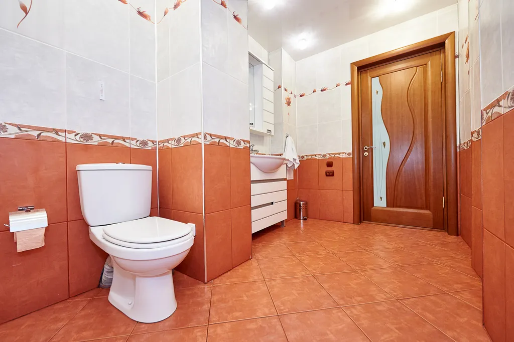 Большая теплая квартира с джакузи и видом на лес и детскую площадку