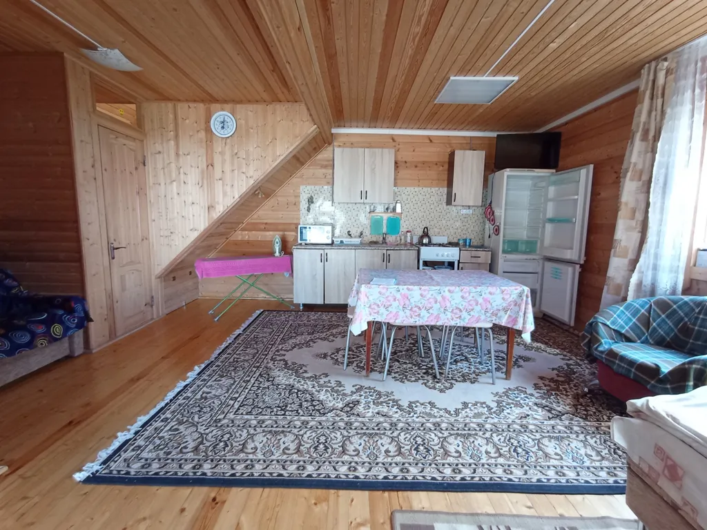 Деревянный коттедж для всей семьи — аренда посуточно в Джубга