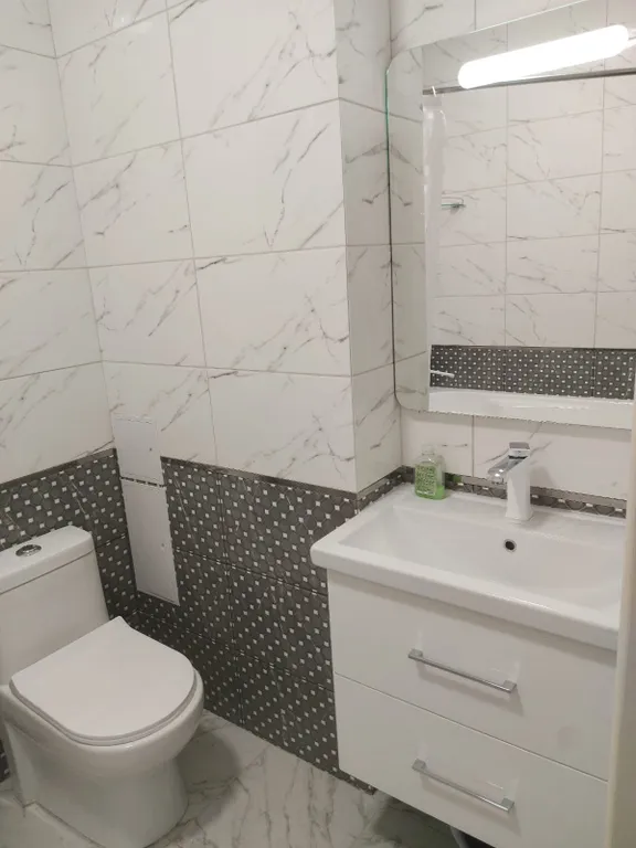 Просторная двушка в уютном районе