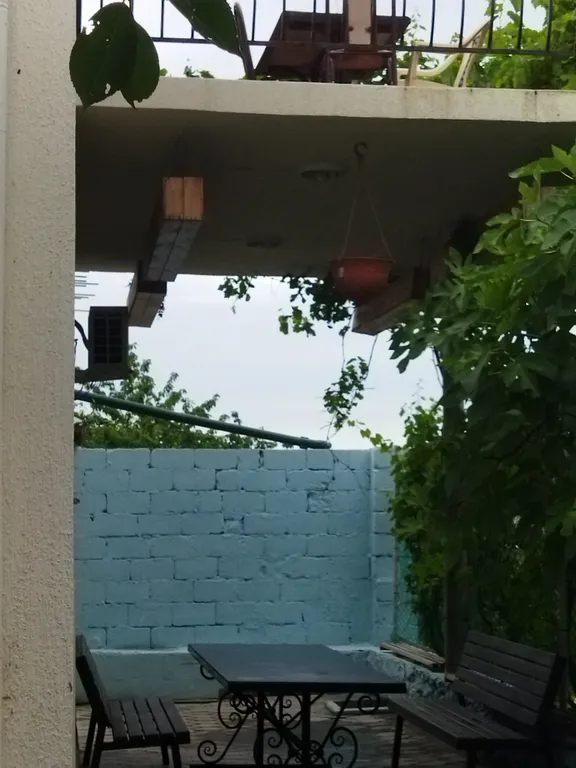 Коттедж на первой линии моря со всеми условиями