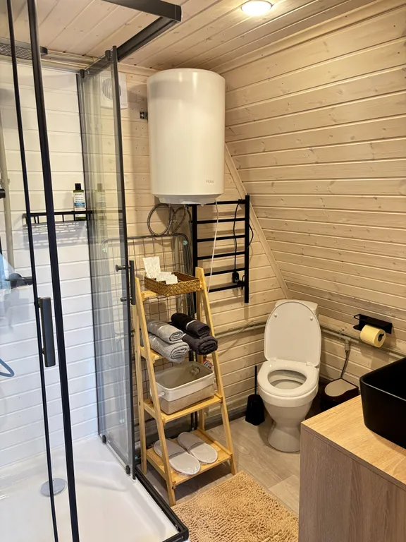 Домик с видом на горы