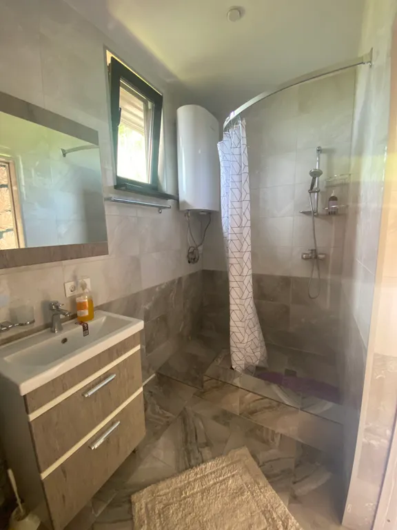 Дом на берегу моря