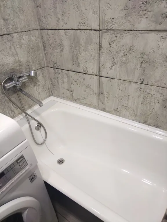 3-комнатная квартира в центре Дземог