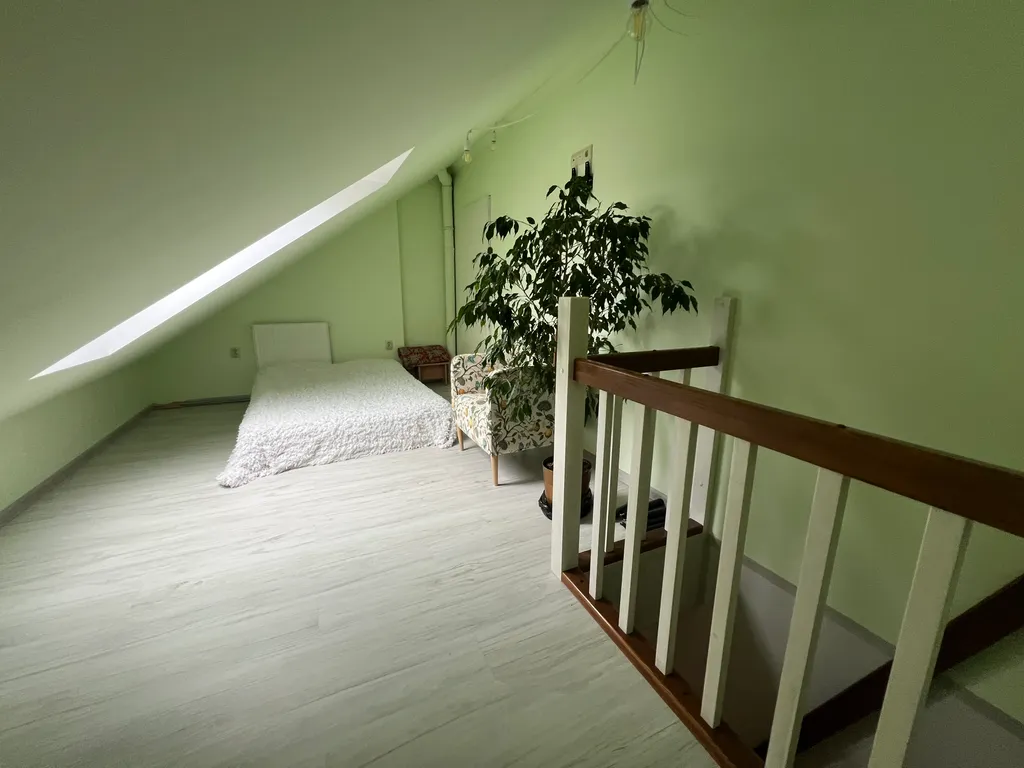 Уютная квартира в пешей доступности от моря