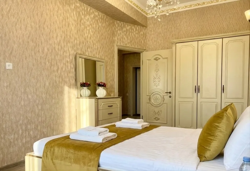 Premium Building in the historic city center