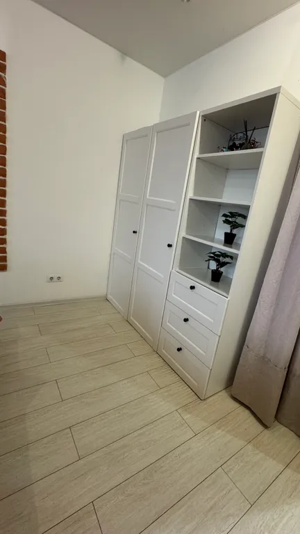 Уютная, новая студия