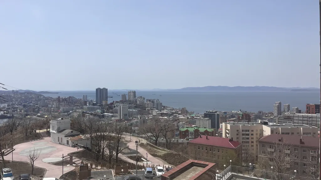 Уютная квартира в центре с видом на море